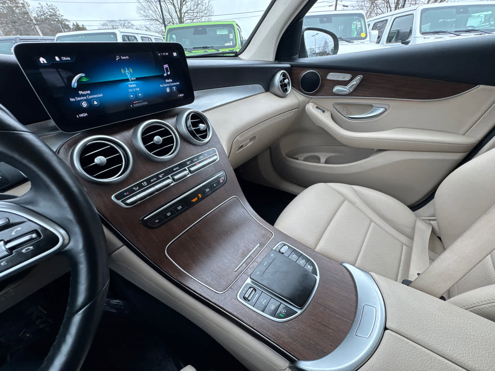 Used 2021 Mercedes-Benz GLC 300 4MATIC image 22