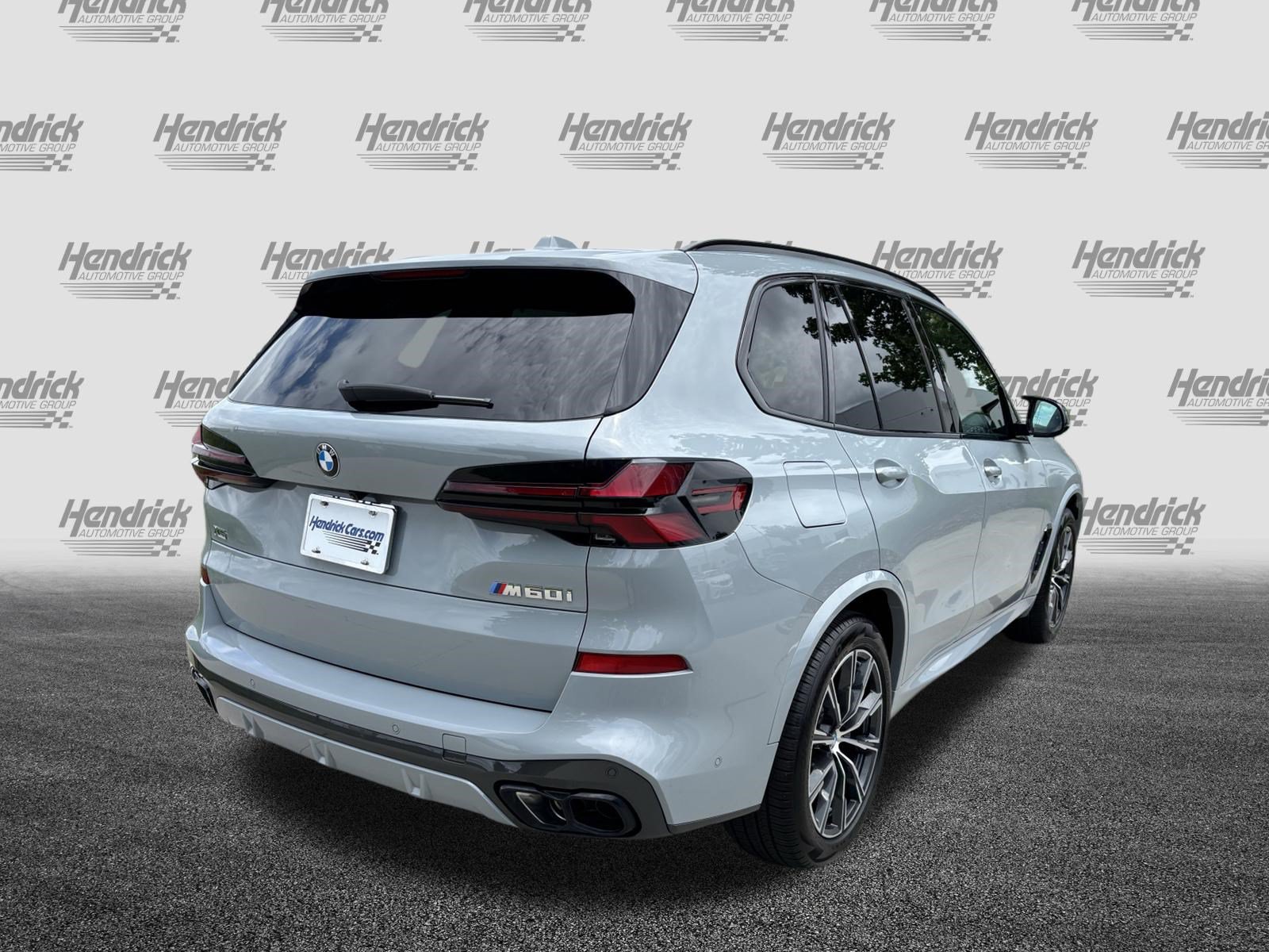 Certified 2025 BMW X5 M60i AWD/4WD image 10