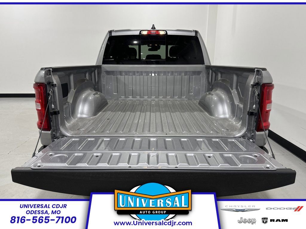 New 2025 RAM 1500 Tradesman AWD/4WD image 28
