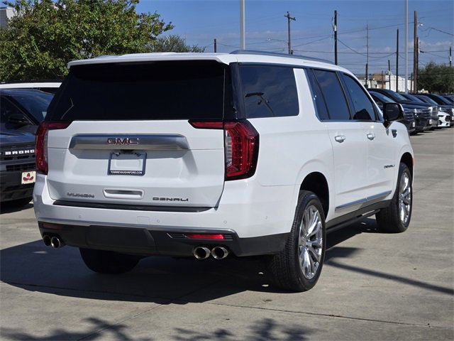 Used 2024 GMC Yukon XL Denali w/ Advanced Technology Package image 5