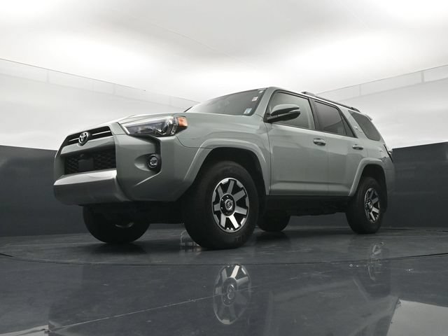 Used 2022 Toyota 4Runner TRD Off-Road Premium AWD/4WD image 20