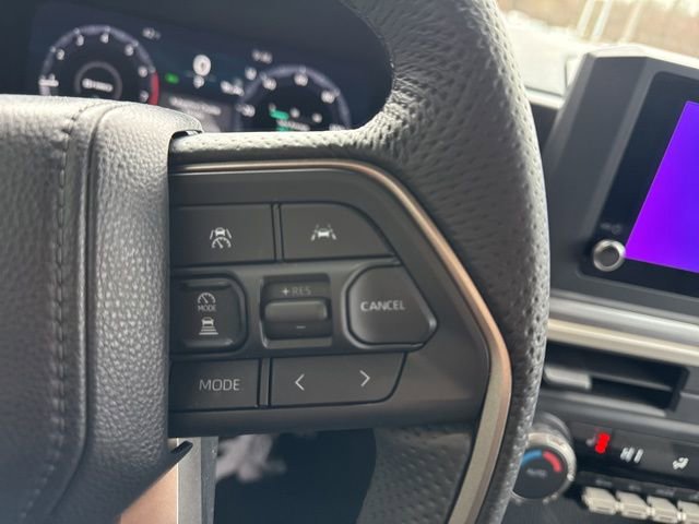 Used 2025 Toyota Tacoma TRD Sport AWD/4WD image 25