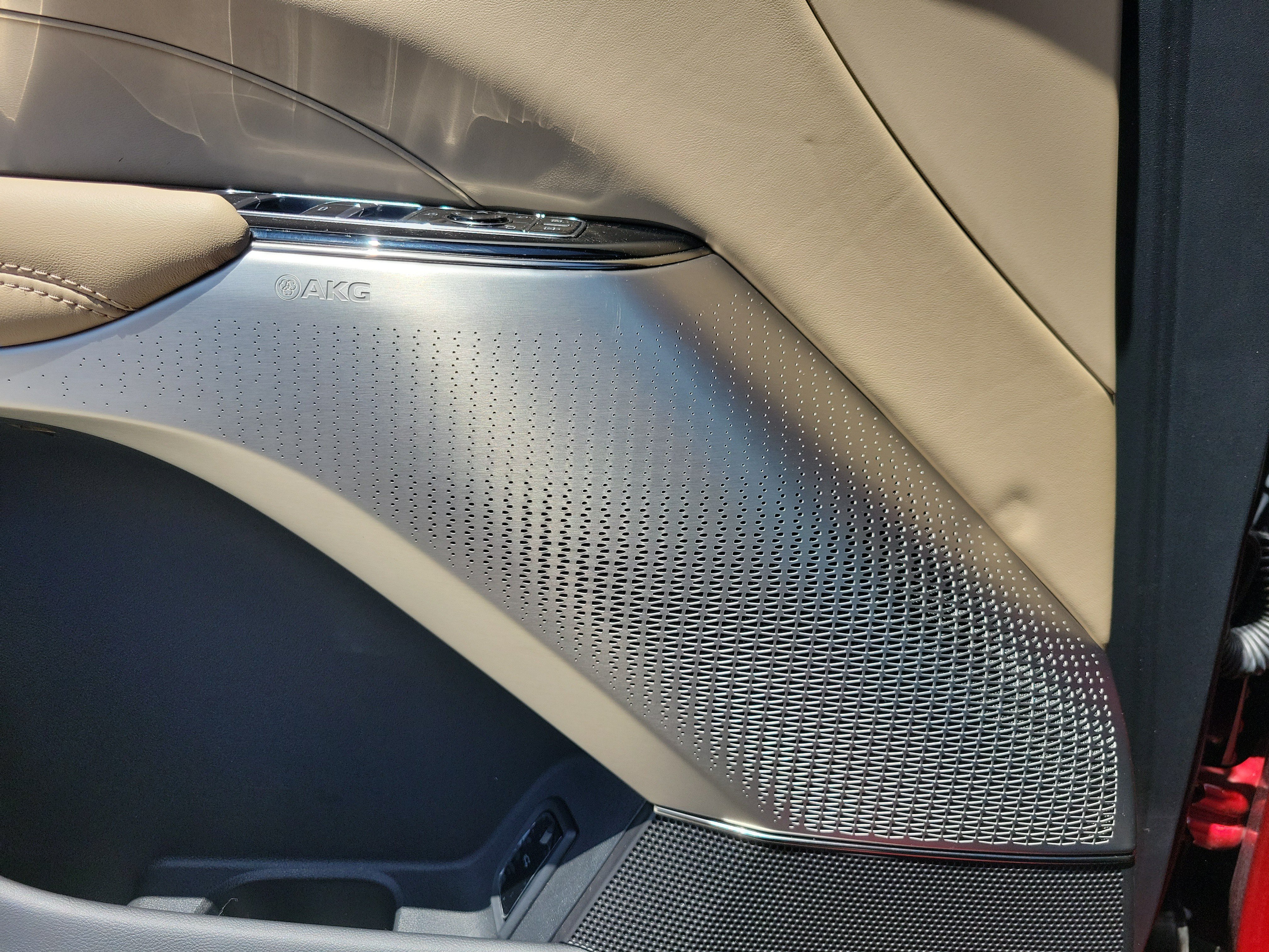 Certified 2025 Cadillac Lyriq Sport w/ Nappa Leather Package RWD image 18