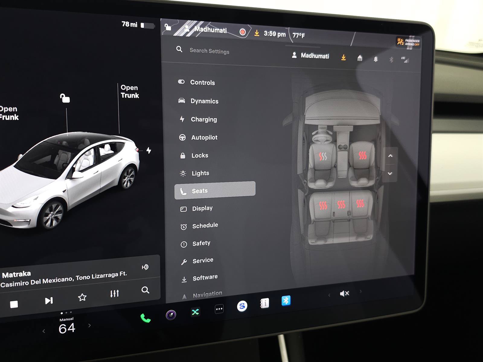 Used 2021 Tesla Model Y Long Range AWD/4WD image 25
