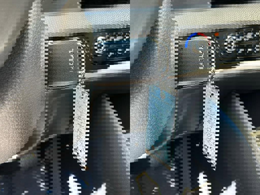 New 2025 Kia Sportage LX image 28