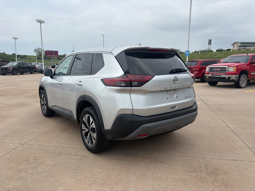 Used 2022 Nissan Rogue SV AWD/4WD image 8