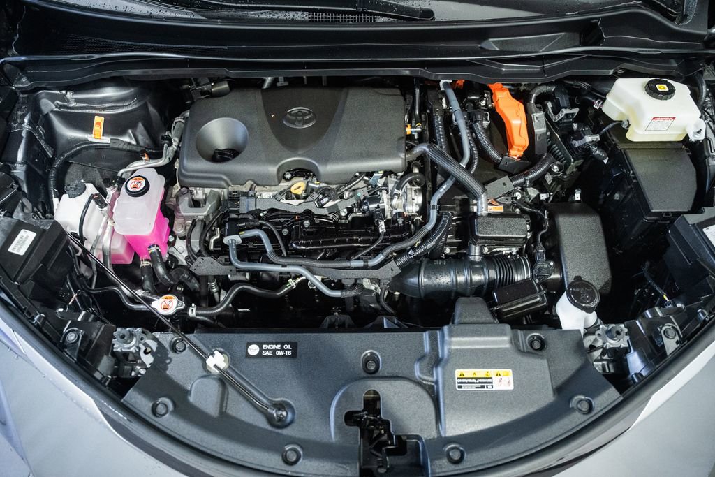 Used 2025 Toyota Sienna Limited AWD/4WD image 20