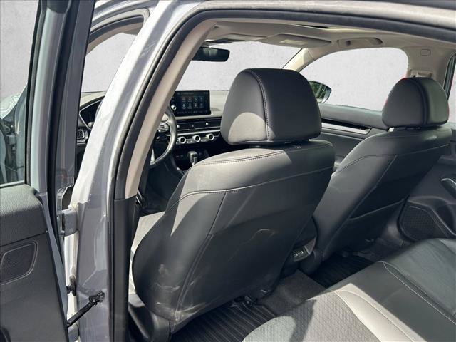 Used 2024 Honda Civic Touring image 17