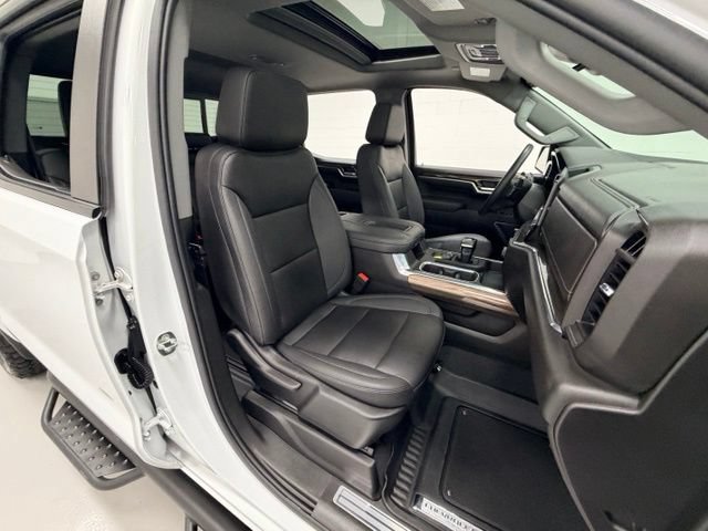 Certified 2022 Chevrolet Silverado 1500 RST w/ RST All Star Premium Package AWD/4WD image 29