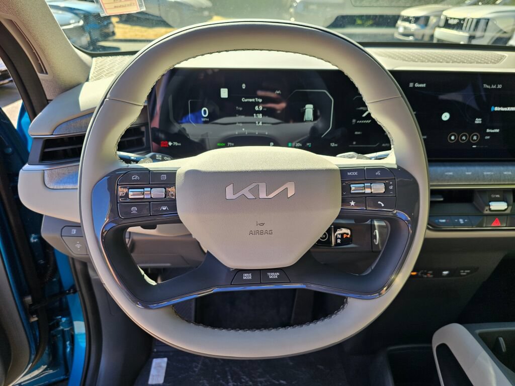New 2026 Kia EV9 Wind AWD/4WD image 11