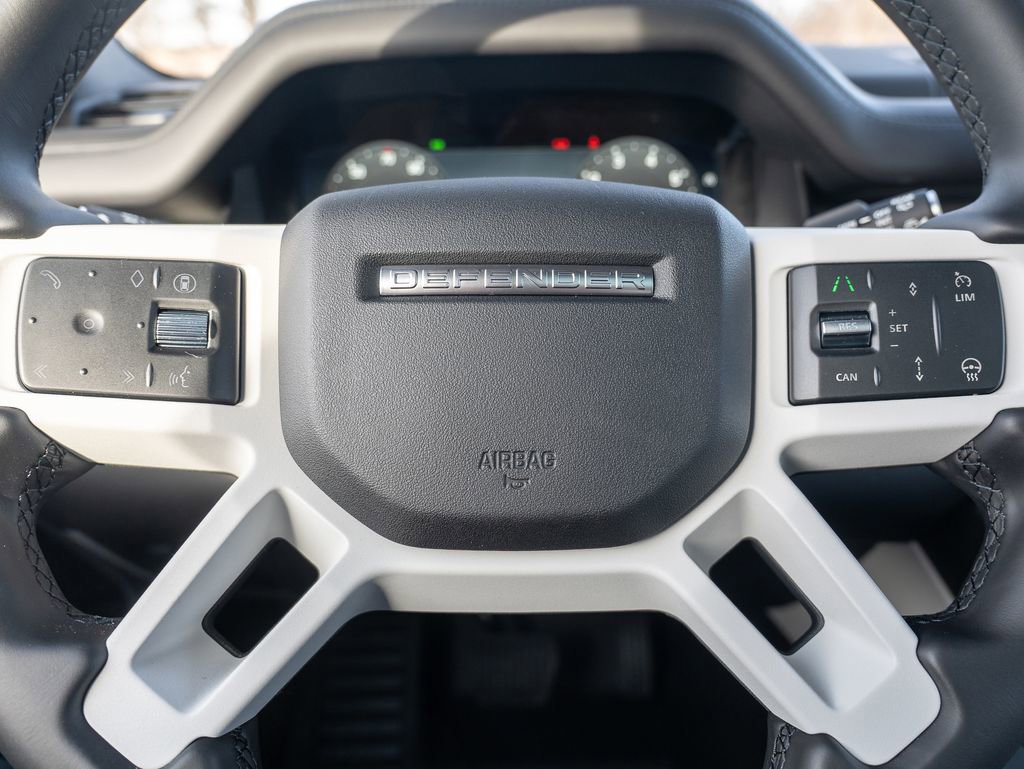 New 2026 Land Rover Defender 110 X-Dynamic SE image 14