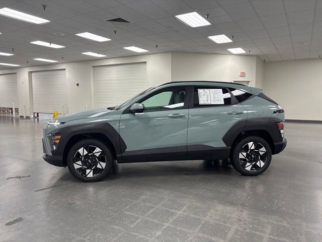 Used 2024 Hyundai Kona SEL AWD/4WD image 4