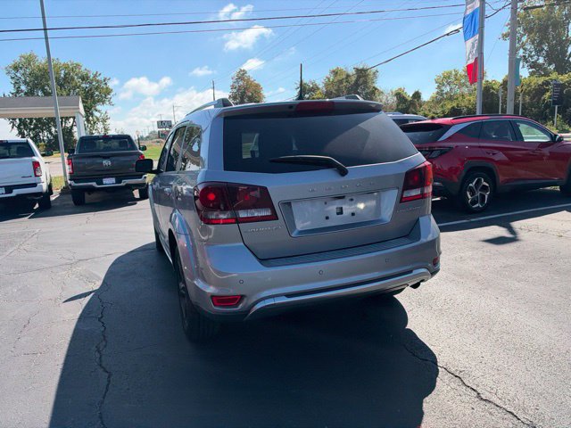 Used 2020 Dodge Journey Crossroad w/ Popular Equipment Group FWD image 8