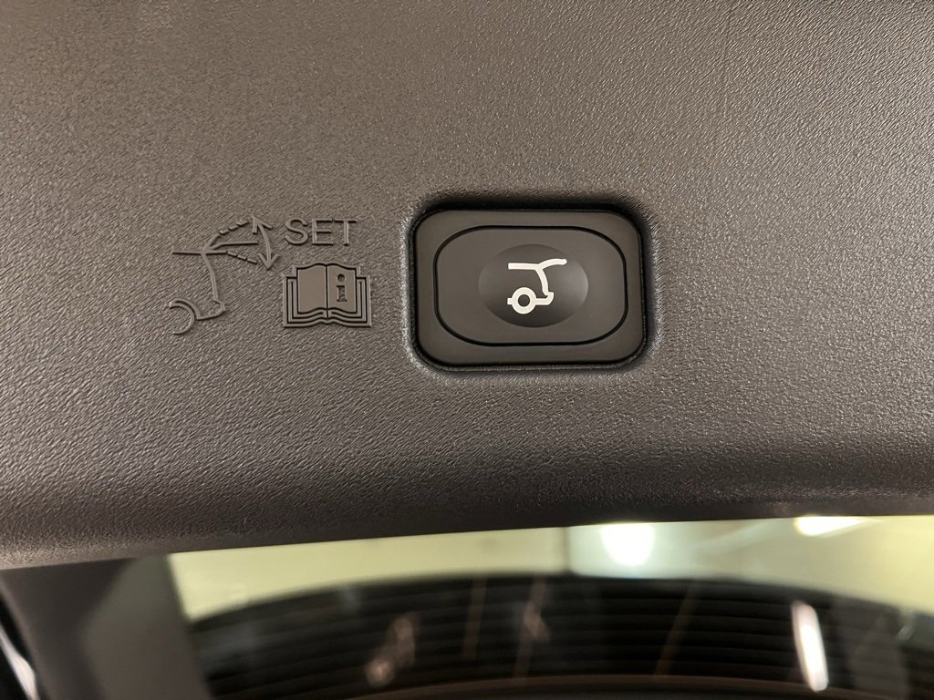 Used 2026 Lincoln Nautilus Premier w/ Equipment Group 102A image 41