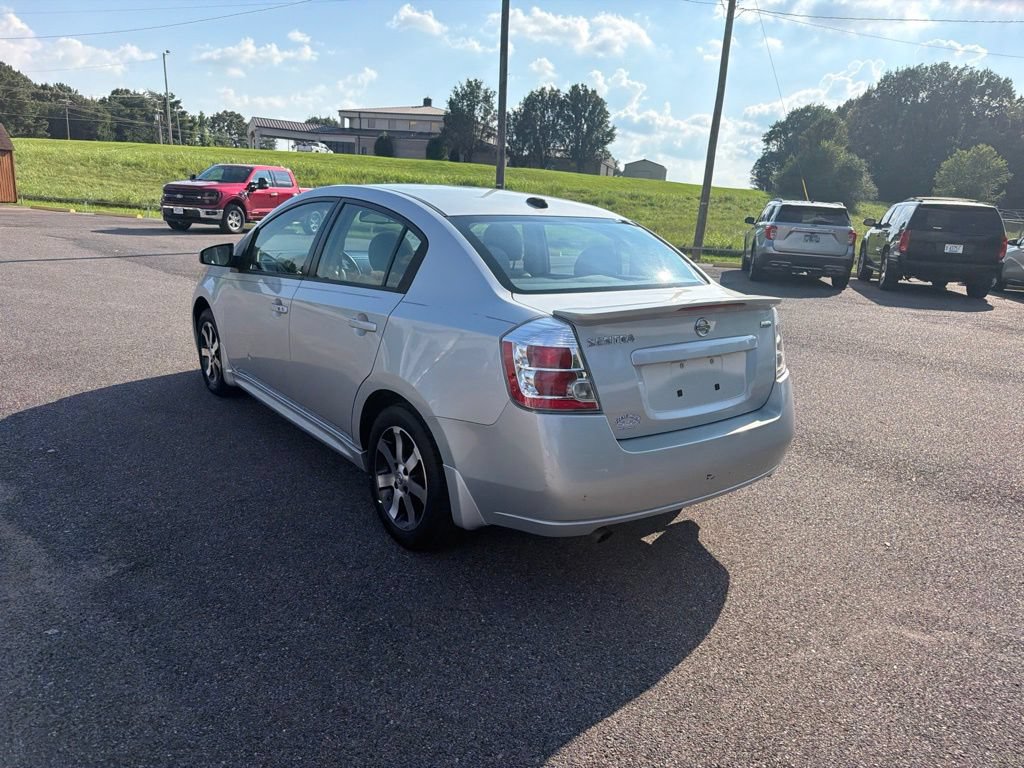 Used 2012 Nissan Sentra 2.0 SR w/ Special Edition Pkg FWD image 5