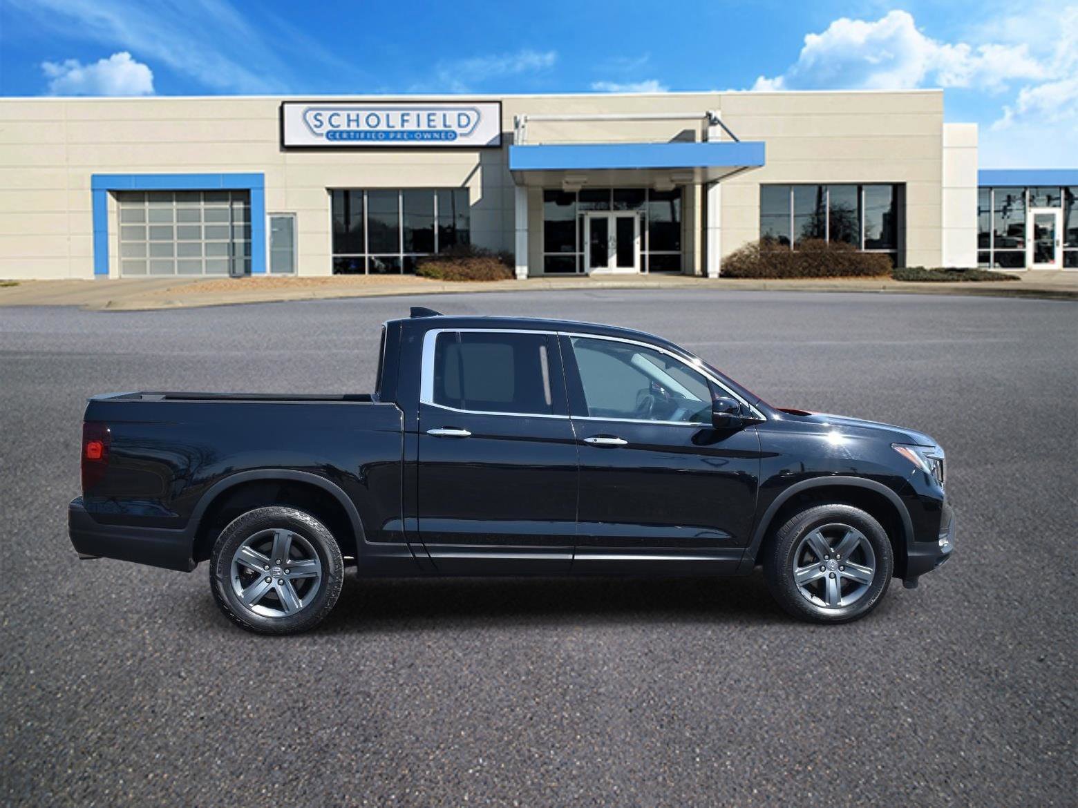 Used 2023 Honda Ridgeline RTL-E image 2