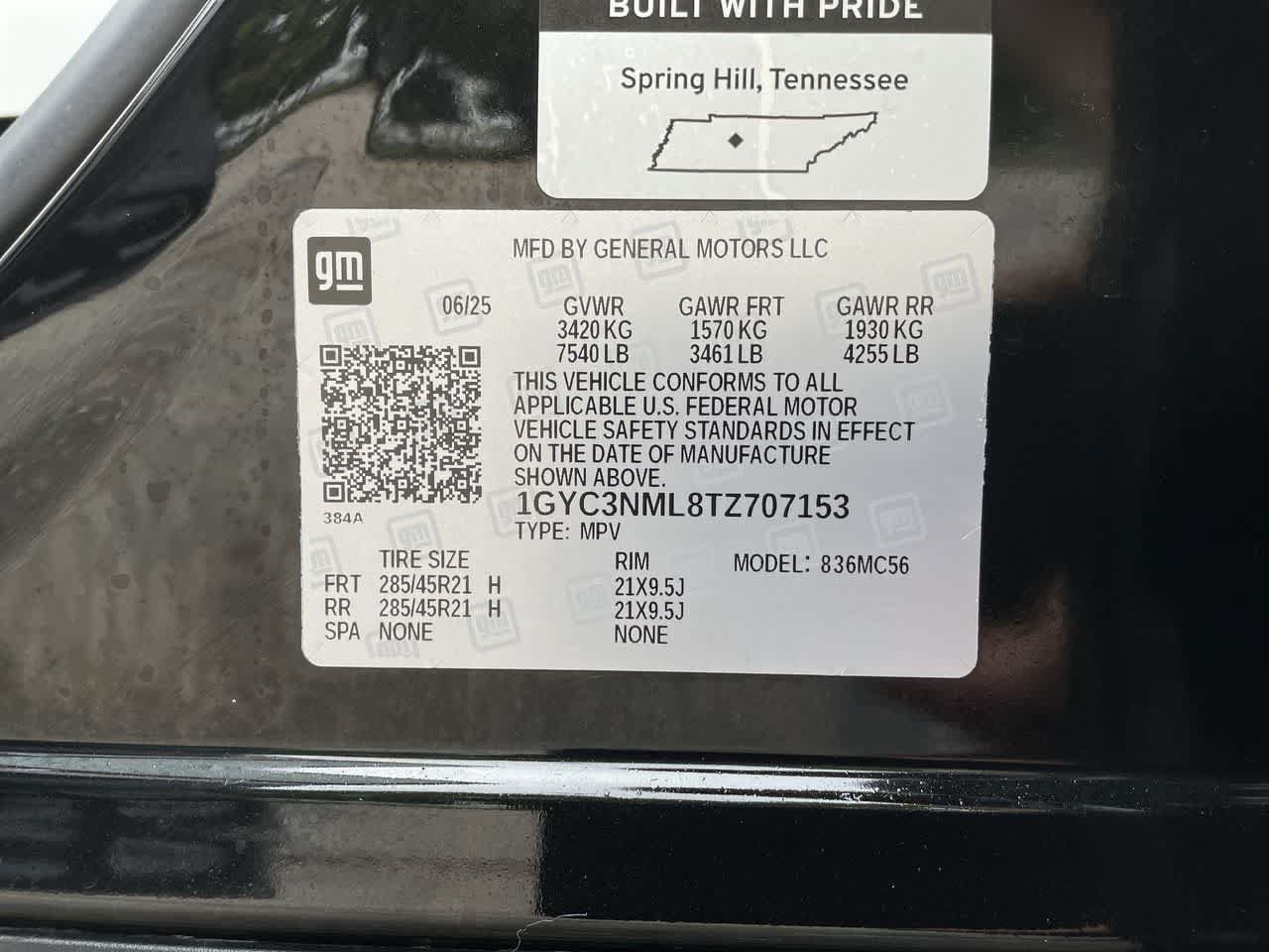 Certified 2026 Cadillac Vistiq Sport w/ LPO, Floor Liner Package AWD/4WD image 36
