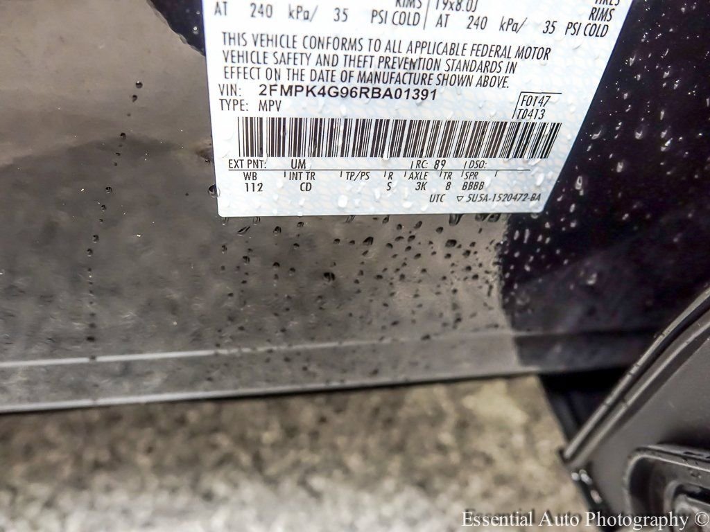 Used 2024 Ford Edge SE w/ Black Appearance Package image 28