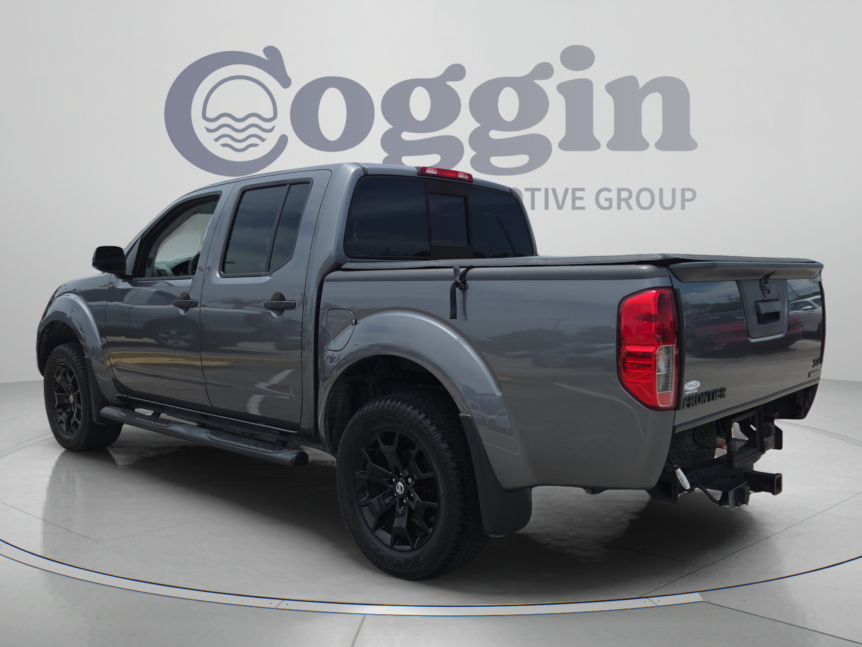 Used 2021 Nissan Frontier SV w/ Midnight Edition Floor Mats RWD image 3