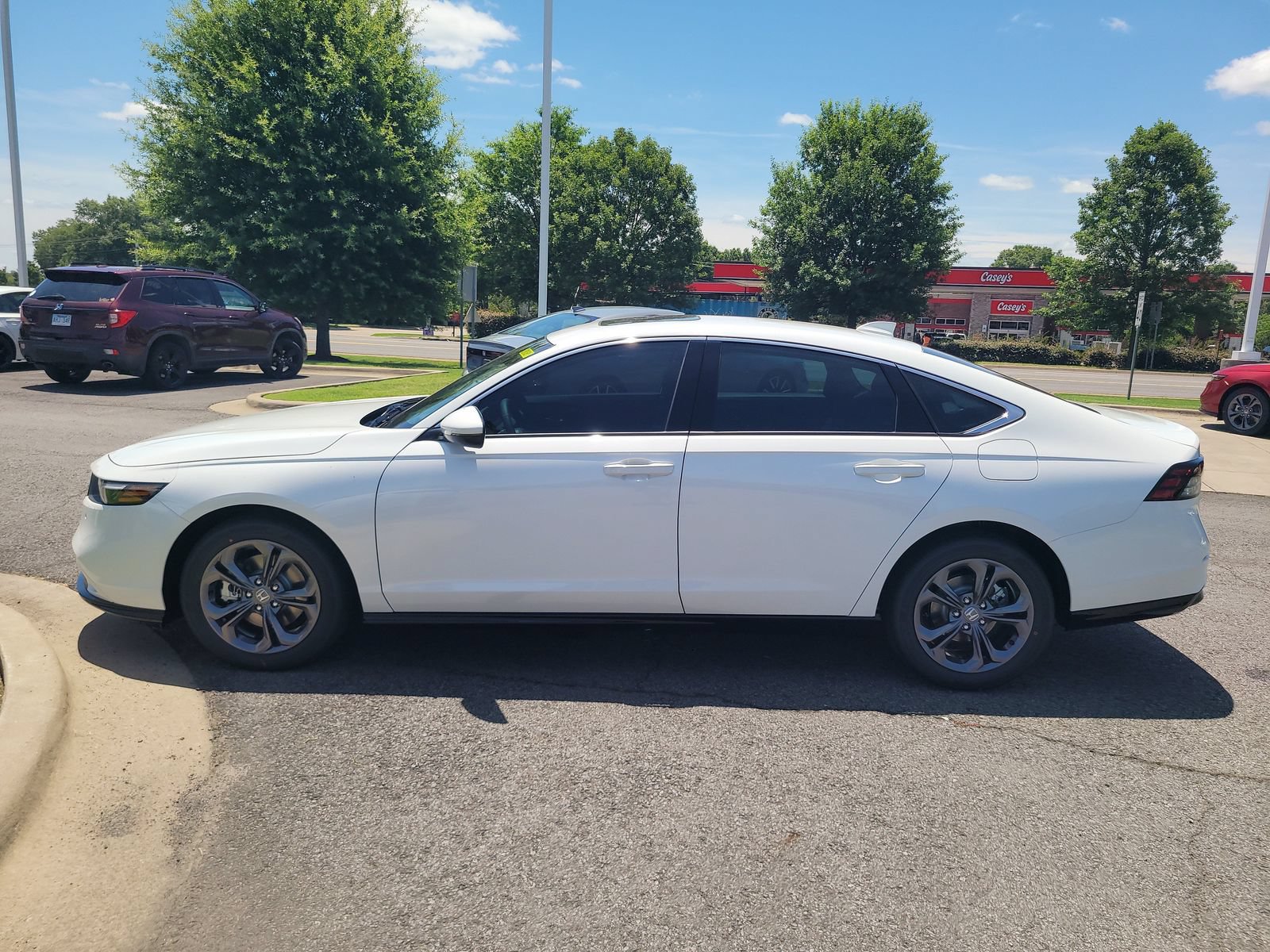 New 2026 Honda Accord EX-L image 6