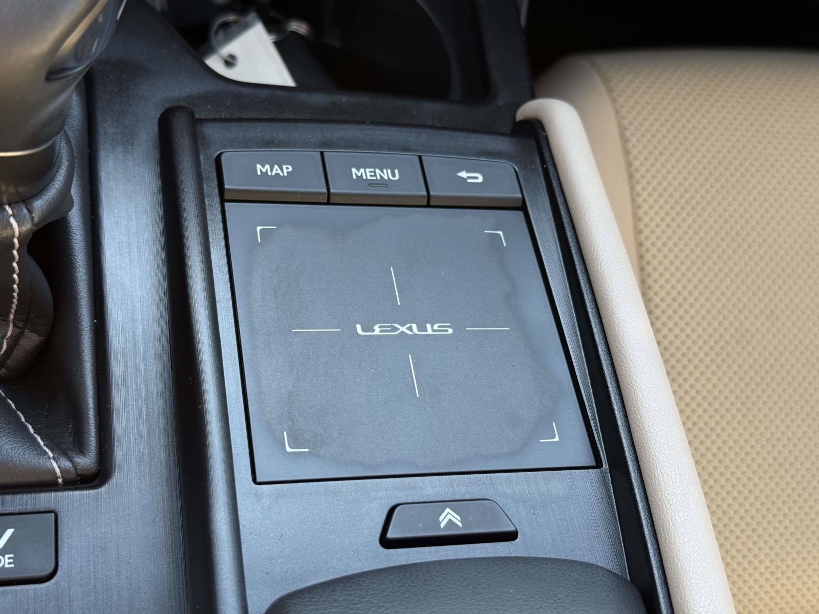 Used 2019 Lexus ES 300h w/ Premium Package FWD image 26