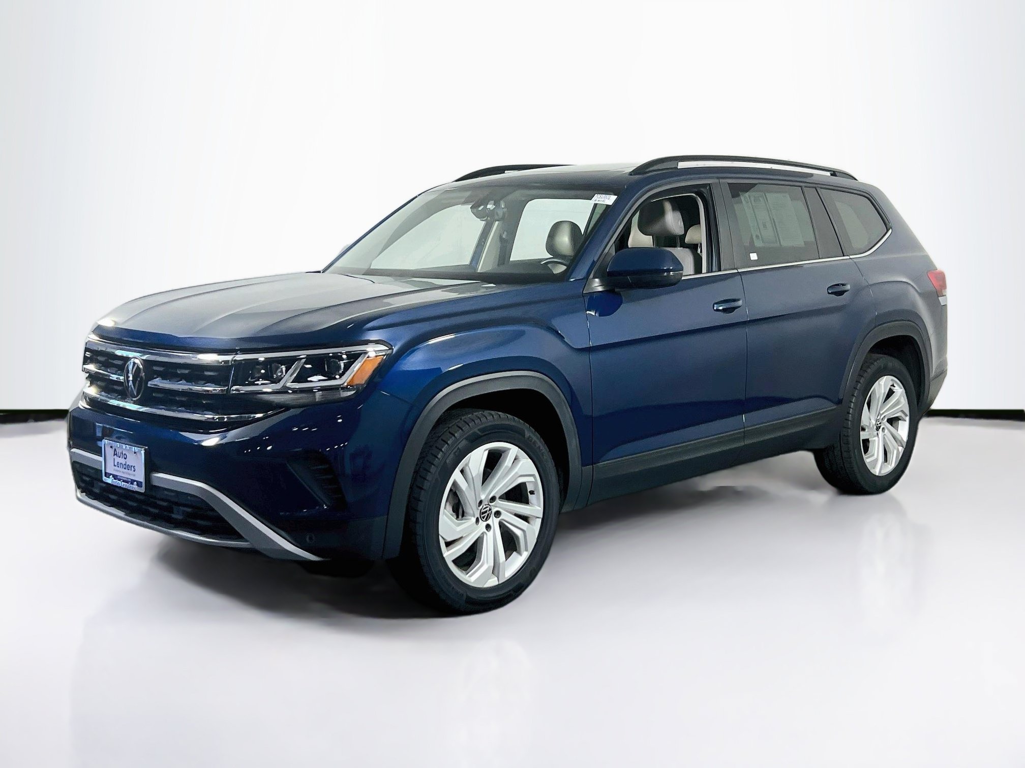 Used 2023 Volkswagen Atlas SE AWD/4WD image 1