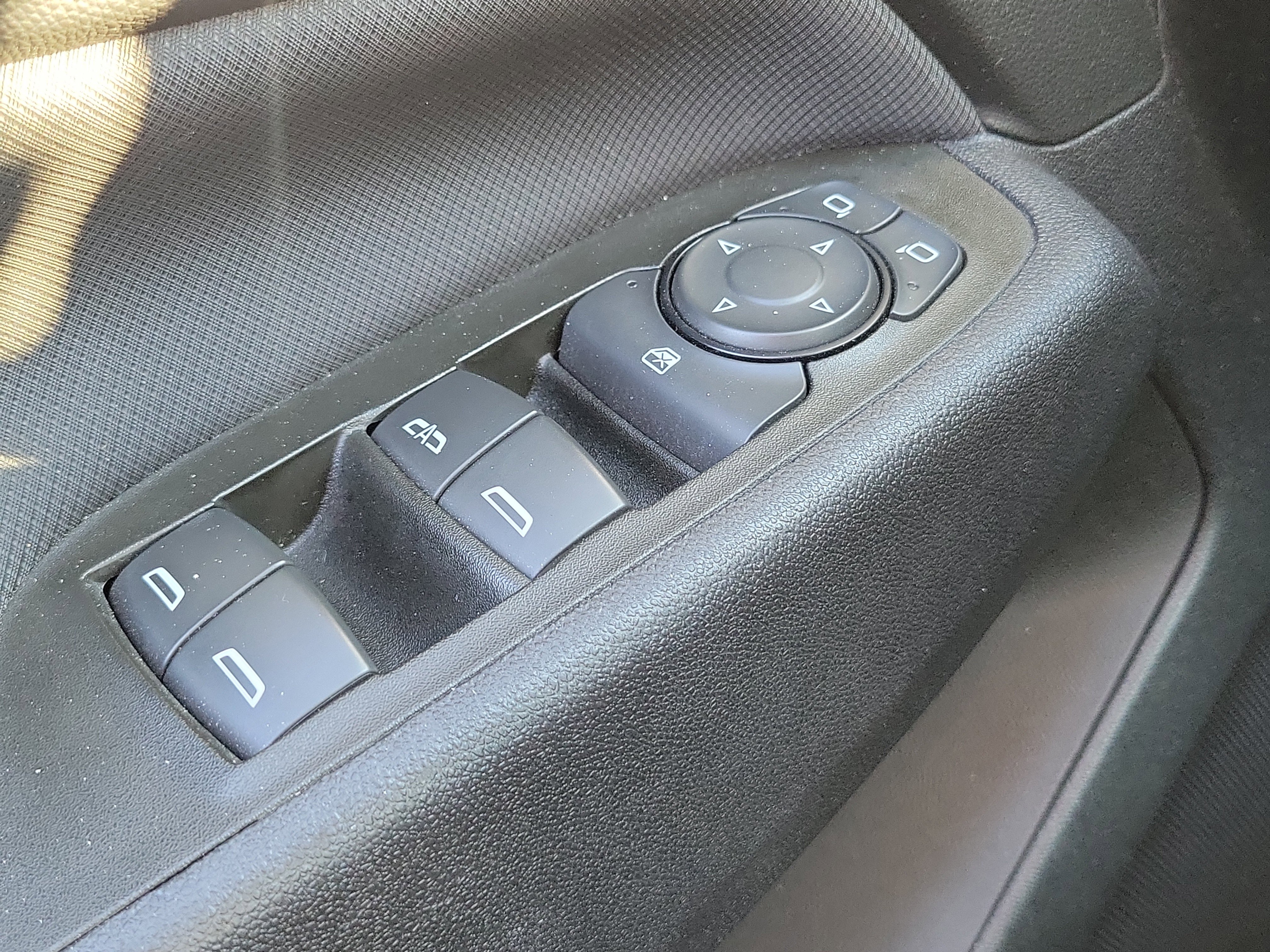 Used 2024 Chevrolet Equinox RS image 22