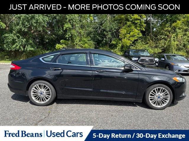 Used 2016 Ford Fusion SE w/ Equipment Group 202A AWD/4WD image 11