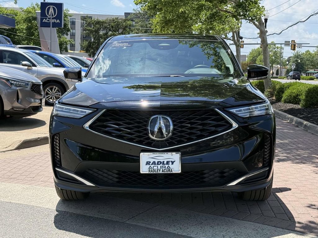 Used 2025 Acura MDX SH-AWD w/ Technology Package image 2