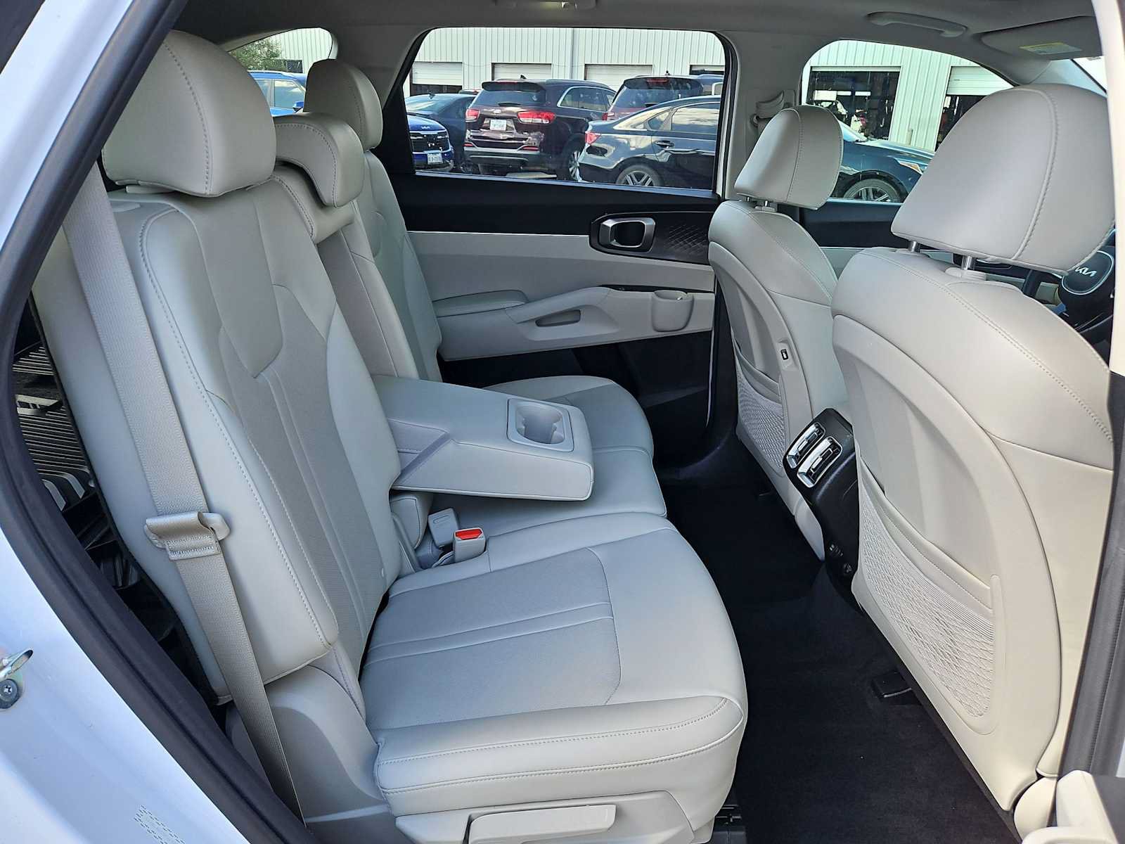 Certified 2023 Kia Sorento S w/ Panoramic Sunroof Package FWD image 19