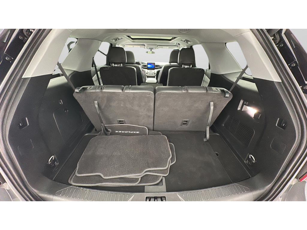 Used 2024 Ford Explorer XLT w/ Equipment Group 202A AWD/4WD image 22