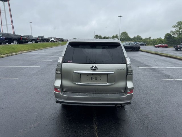 Used 2023 Lexus GX 460 Premium image 4