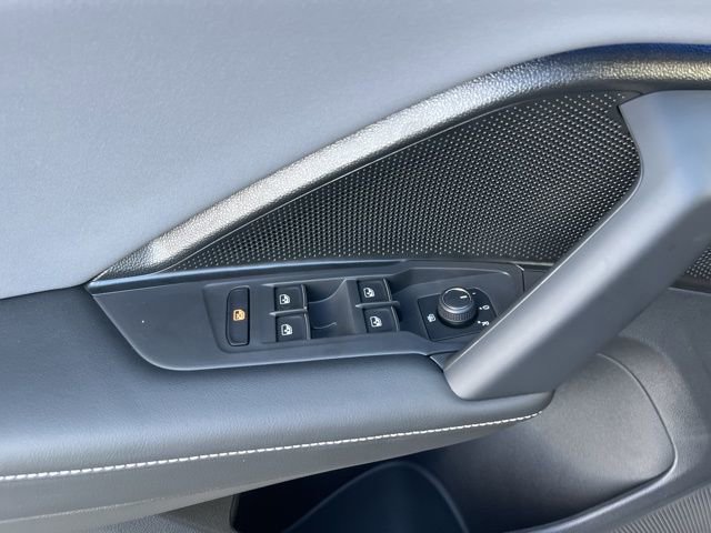New 2026 Volkswagen Tiguan SE R-Line FWD image 7