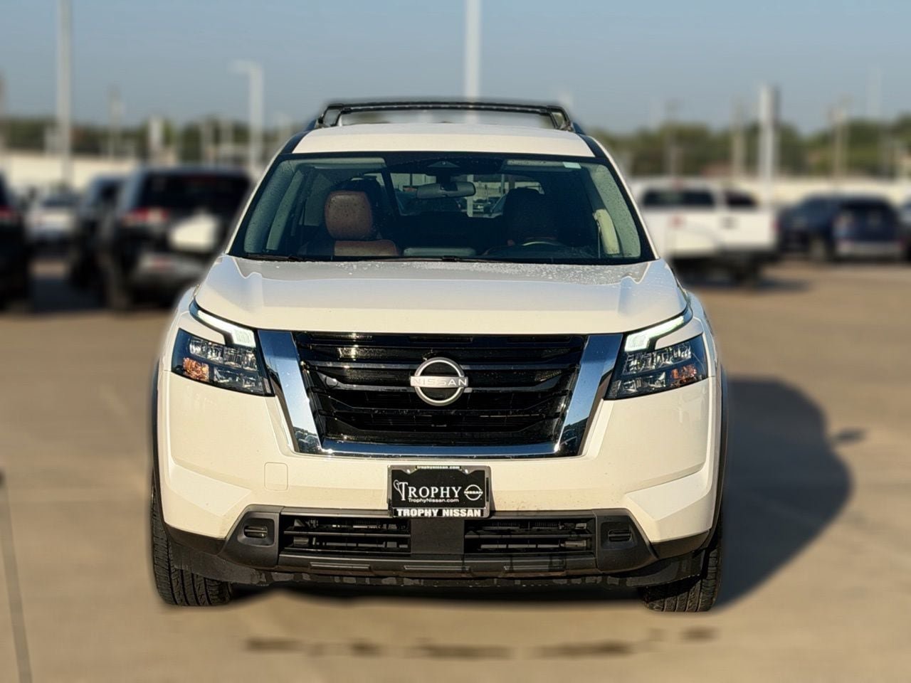Certified 2024 Nissan Pathfinder SV FWD image 5