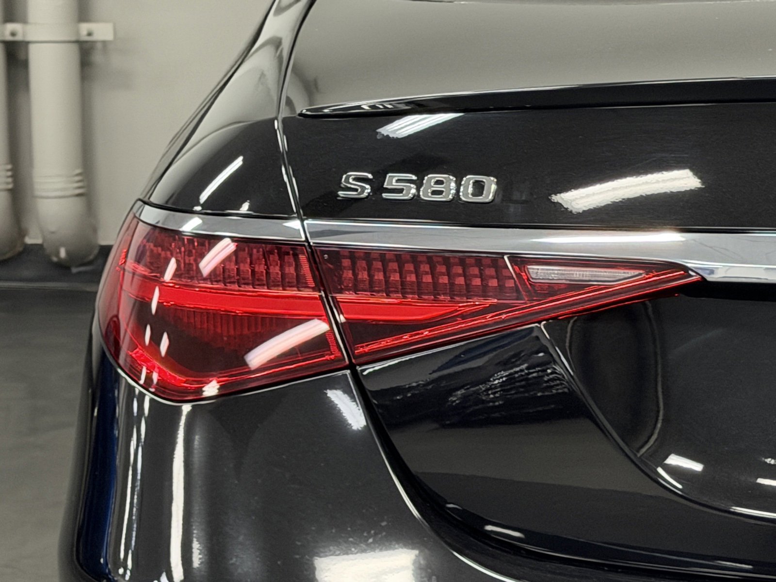 Certified 2024 Mercedes-Benz S 580 4MATIC Sedan image 13