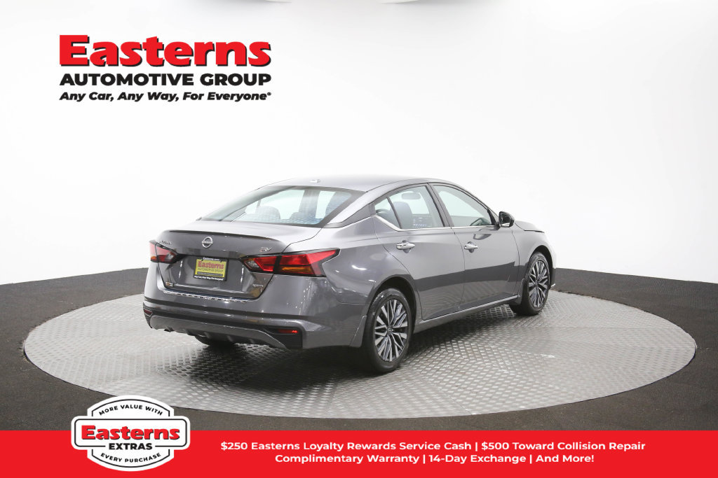 Used 2023 Nissan Altima 2.5 SV AWD/4WD image 41