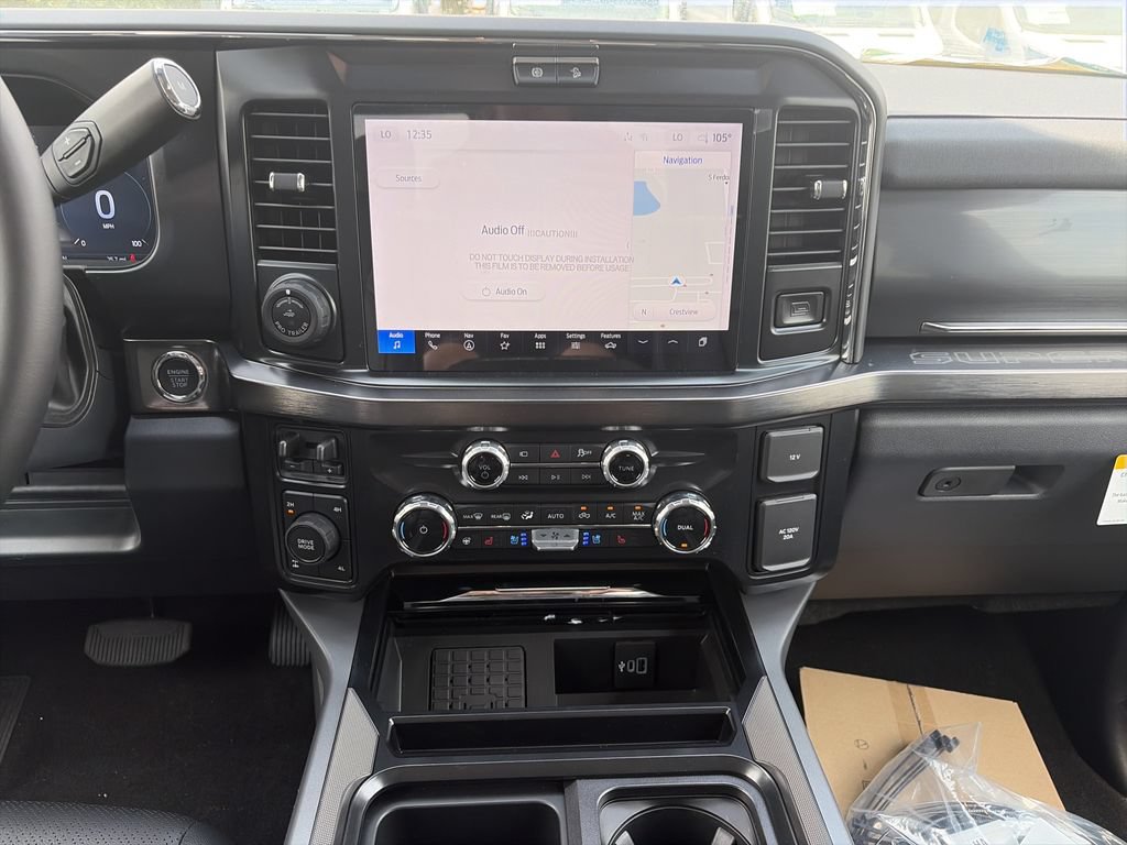 New 2026 Ford F250 Lariat w/ Black Appearance Package AWD/4WD image 16