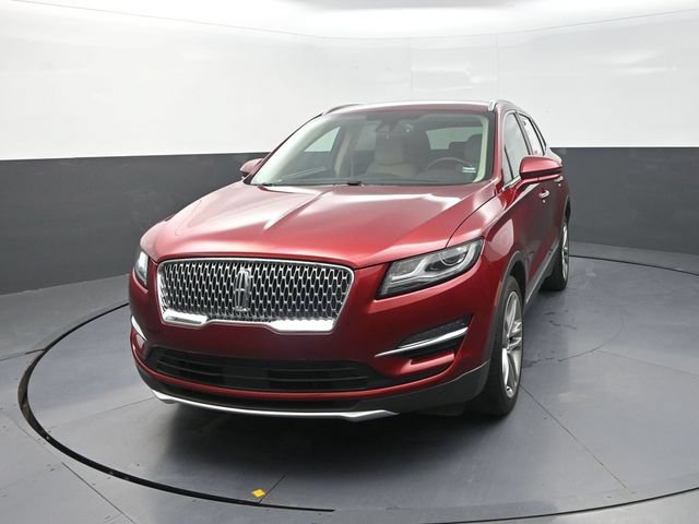 Used 2019 Lincoln MKC Reserve w/ MKC Climate Package AWD/4WD image 2