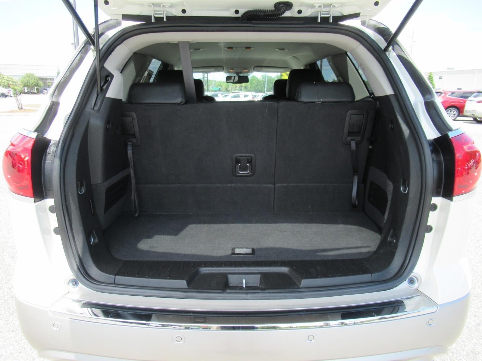 Used 2012 Buick Enclave Leather FWD image 37