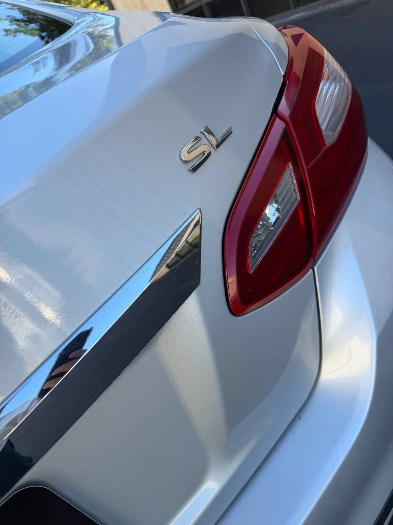 Used 2018 Nissan Altima 2.5 SL FWD image 12