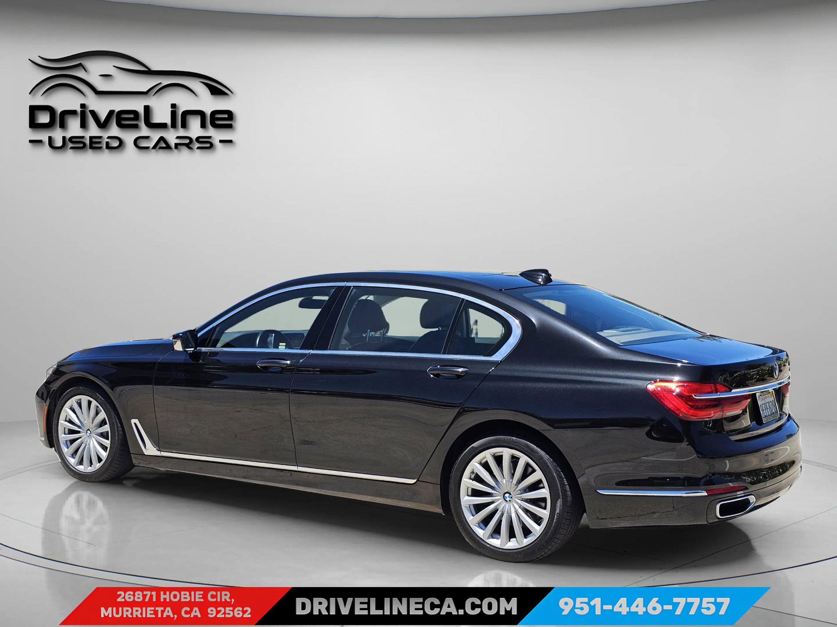 Used 2018 BMW 740i RWD image 11