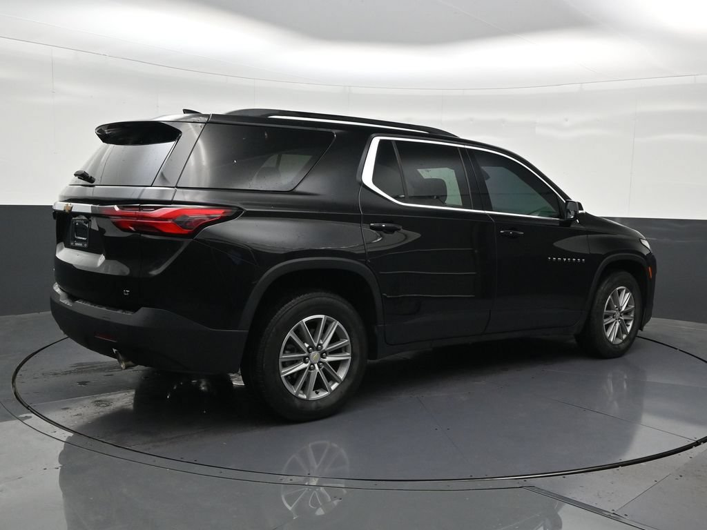 Used 2023 Chevrolet Traverse LT FWD image 5