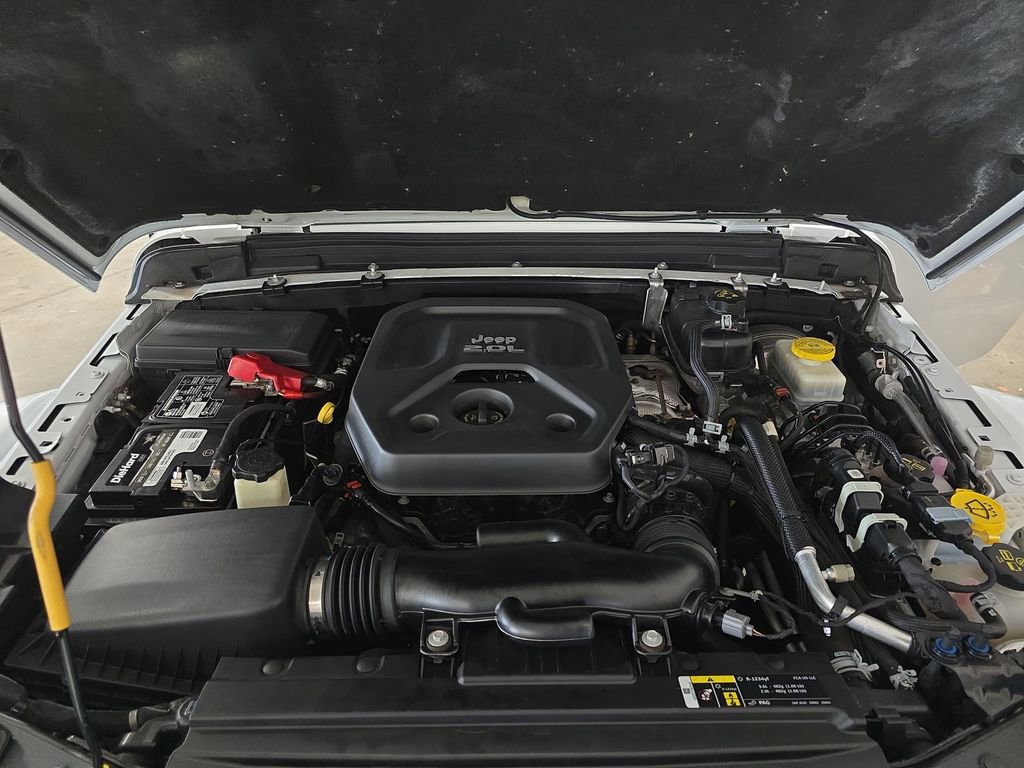 Used 2019 Jeep Wrangler Unlimited Rubicon AWD/4WD image 31