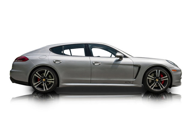 Used 2016 Porsche Panamera GTS AWD/4WD image 2