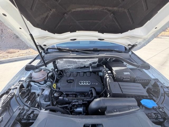 Used 2016 Audi Q3 2.0T Prestige AWD/4WD image 40