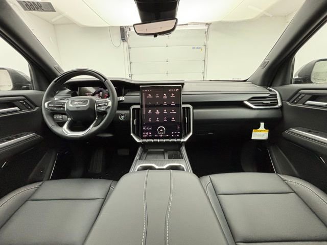 New 2026 GMC Acadia Elevation w/ Super Cruise Package AWD/4WD image 3