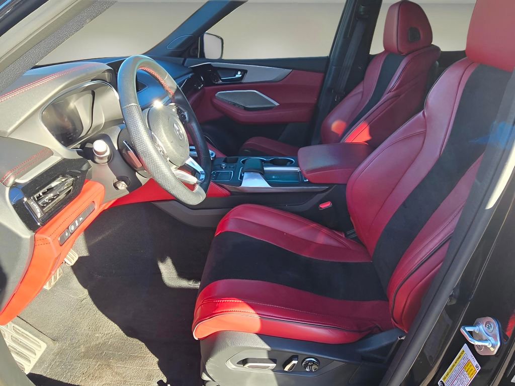 Used 2023 Acura MDX A-Spec image 12