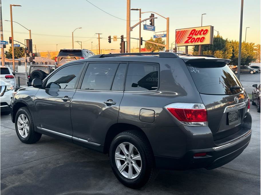 Used 2013 Toyota Highlander SE AWD/4WD image 43