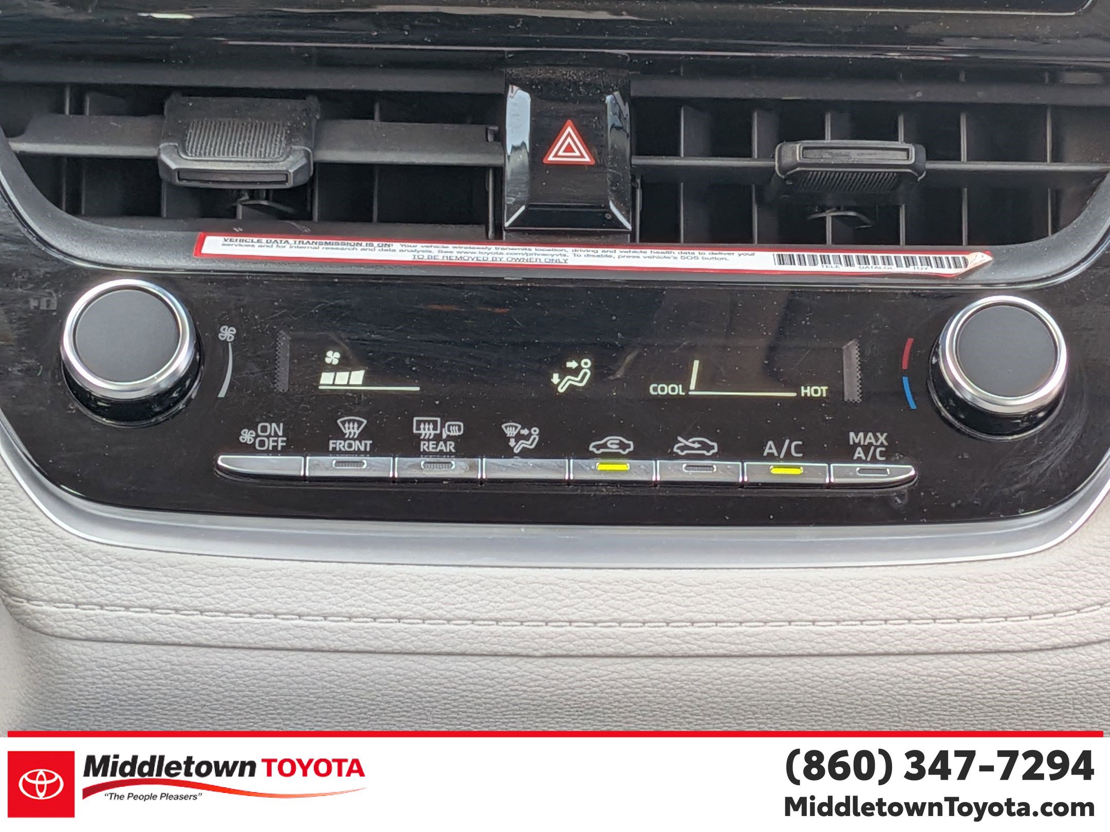 Used 2023 Toyota Corolla Cross L image 25