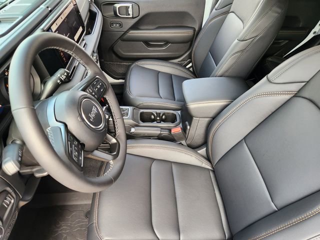 New 2026 Jeep Gladiator Sport AWD/4WD image 9